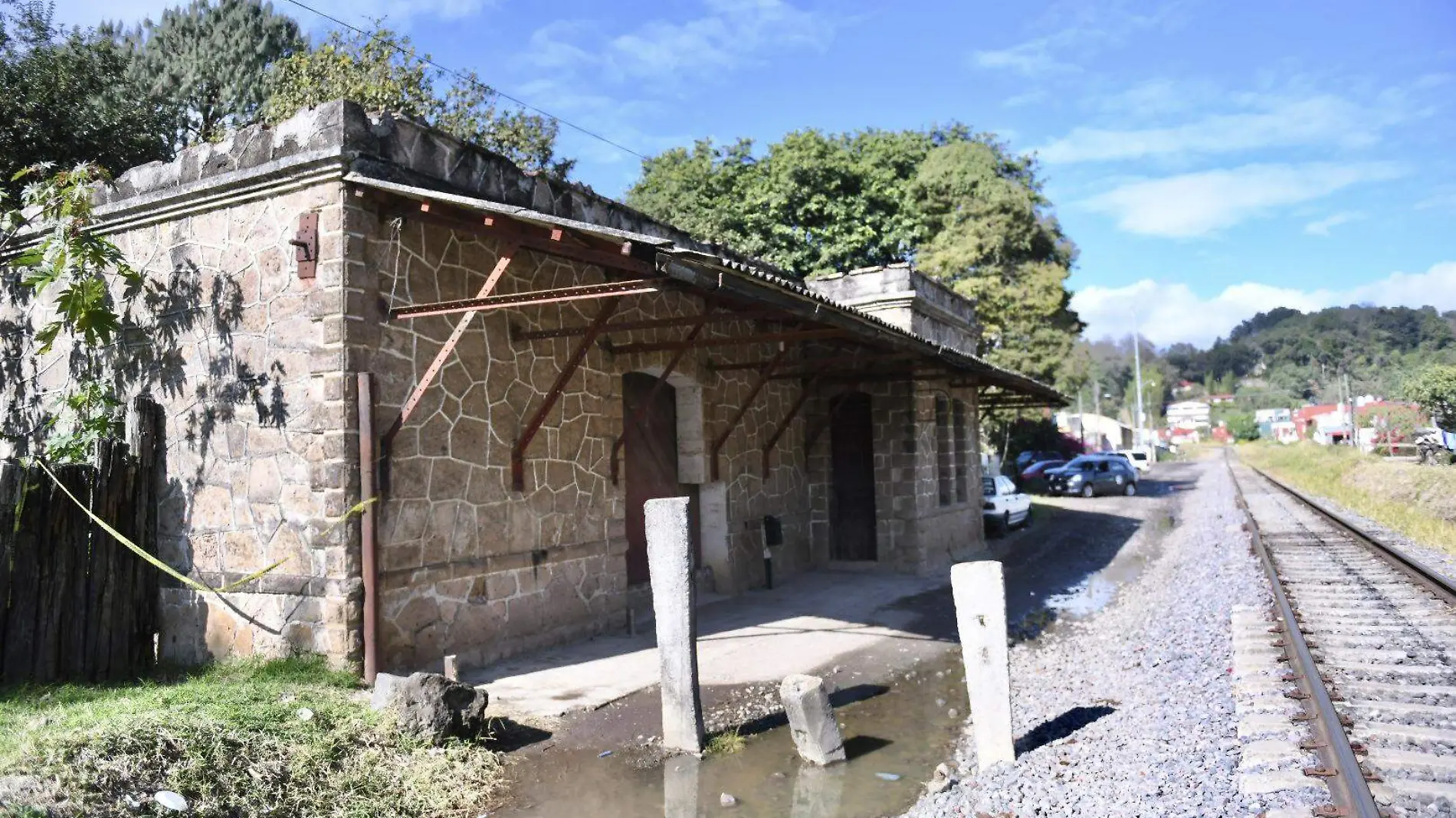 RENE-ESTACIÓN BANDERRILLA